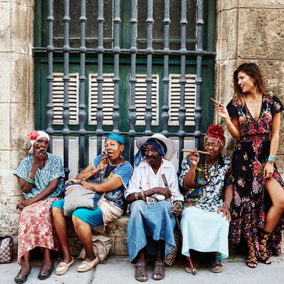 BEST SELLER 💎 Boho Maxi Floral Dress -HOST PICK- - Picture 4 of 8